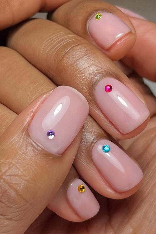 short summer nails pink