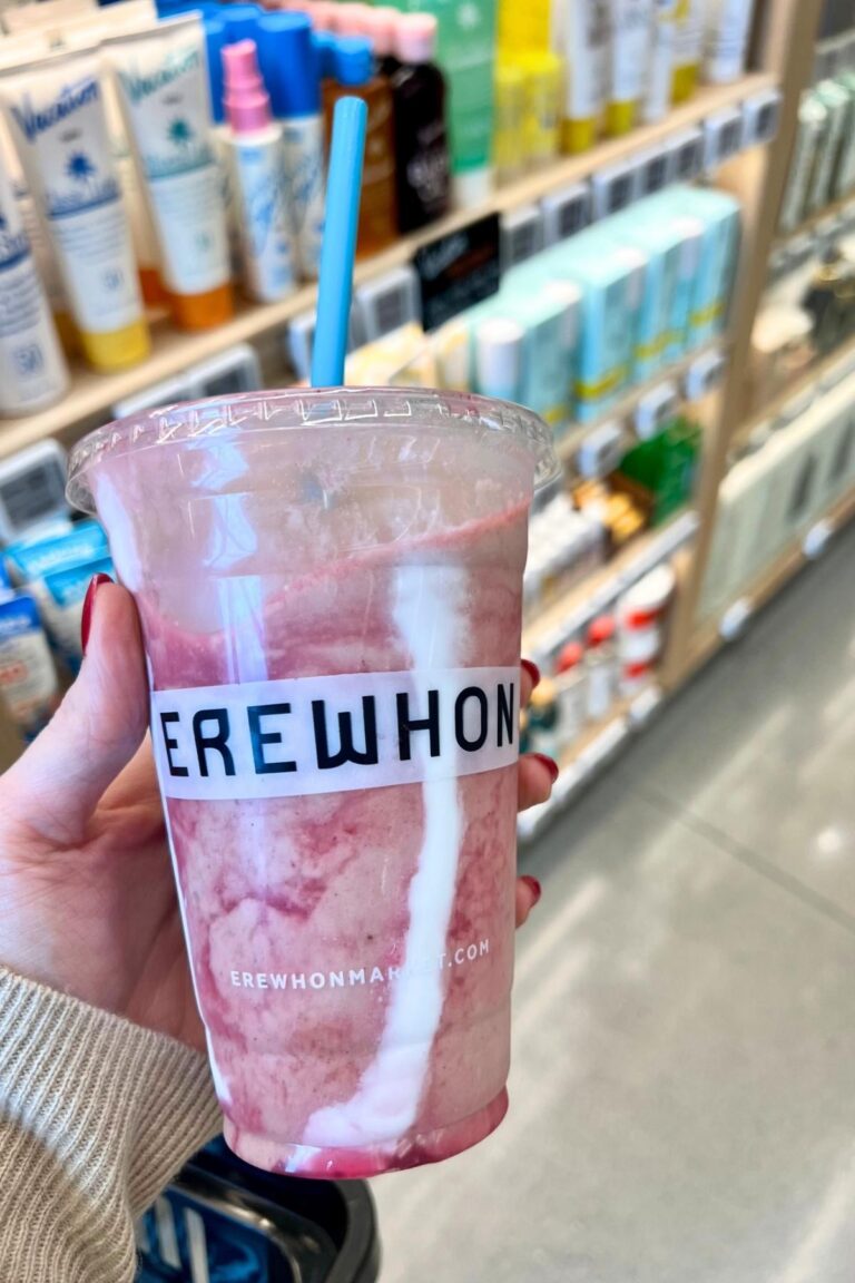 Hailey Bieber Strawberry Glaze Smoothie