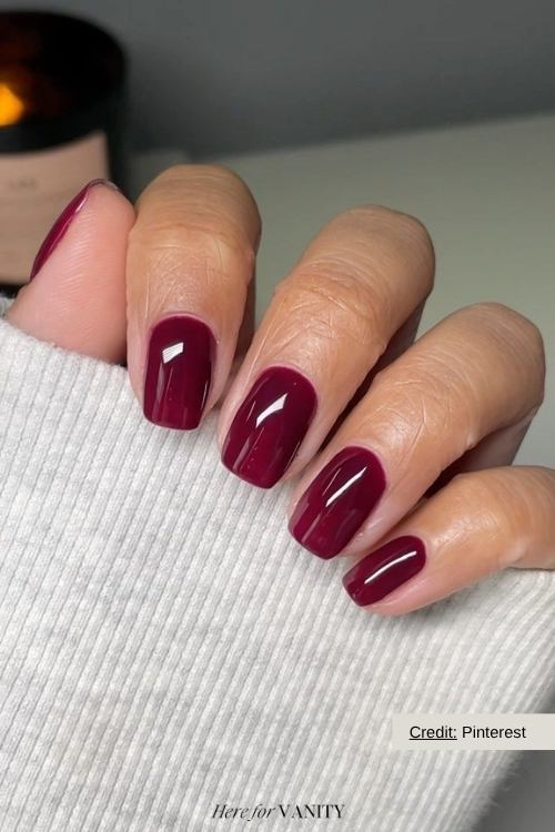 short red nails for fall